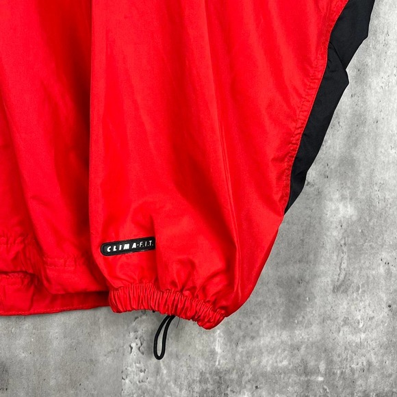 Vintage 1990s Nike ACG Red & Black Jacket - Picture 3 of 5